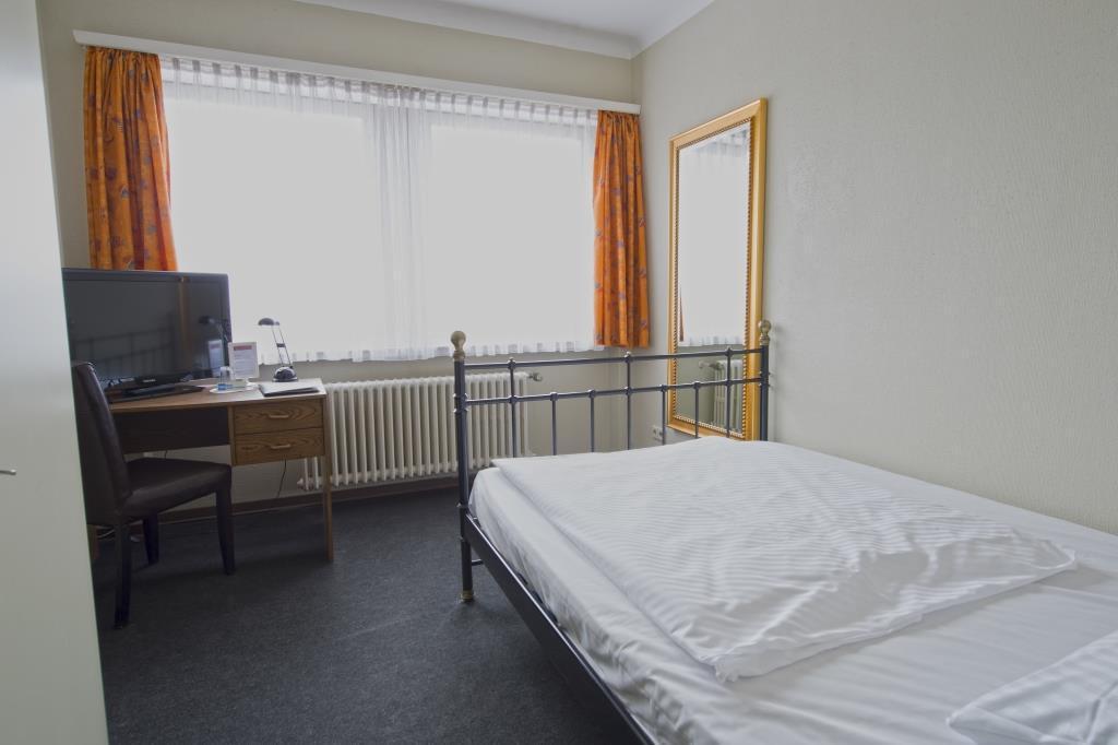 סארברוקן Hotel Continental חדר תמונה